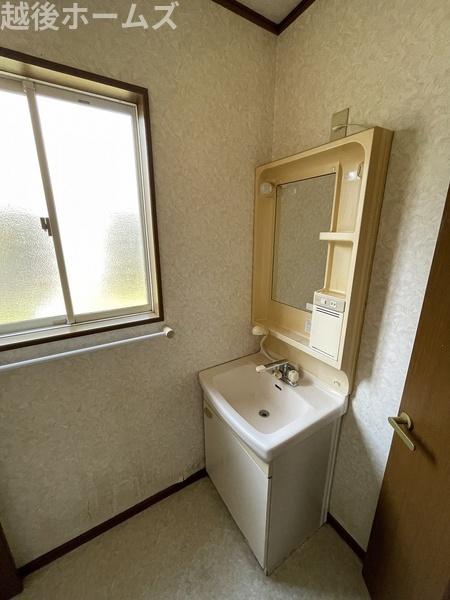 新潟市西蒲区中之口の中古一戸建て