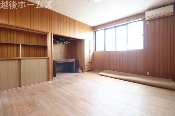 新潟市西蒲区升岡の中古一戸建て
