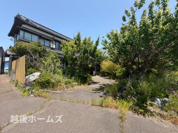 新潟市西蒲区升岡の中古一戸建て