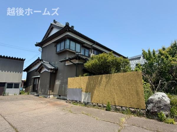 新潟市西蒲区升岡の中古一戸建て