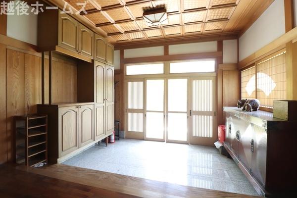 新潟市西蒲区升岡の中古一戸建て