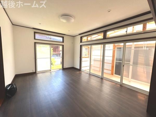 新潟市江南区砂岡１丁目の中古一戸建て