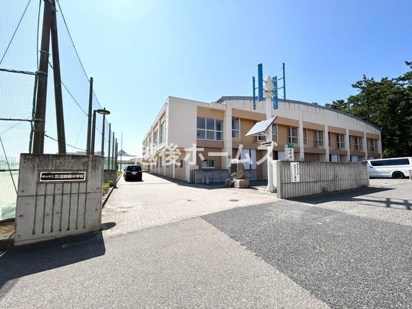 新潟市中央区翁町２丁目の中古一戸建て(新潟市立新潟柳都中学校)