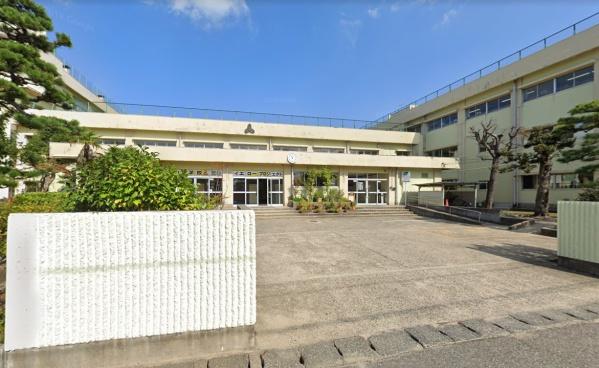 新潟市東区東明１丁目の土地(新潟市立石山中学校)