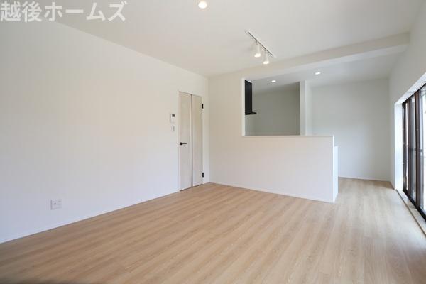 中古戸建　長岡市雨池町　リセットハウス