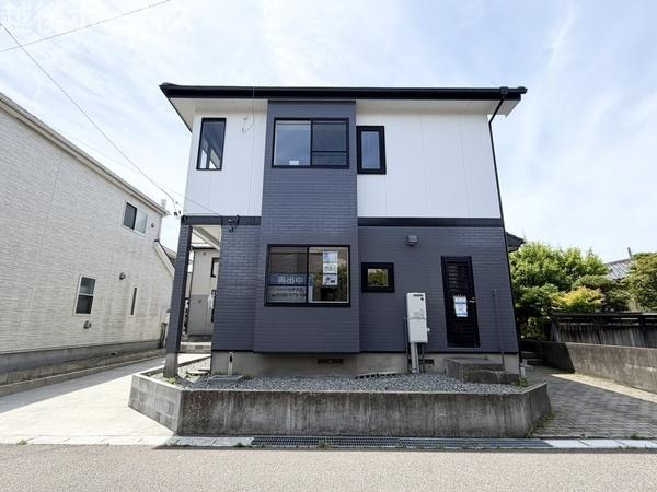 新潟市中央区親松の中古一戸建て