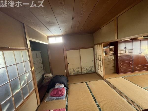新潟市江南区割野の中古一戸建て