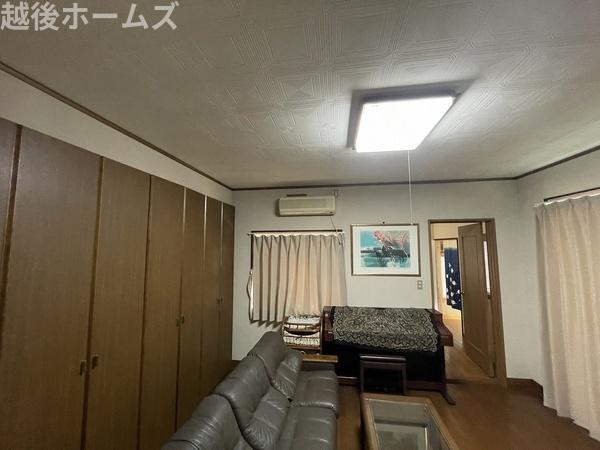 新潟市江南区割野の中古一戸建て