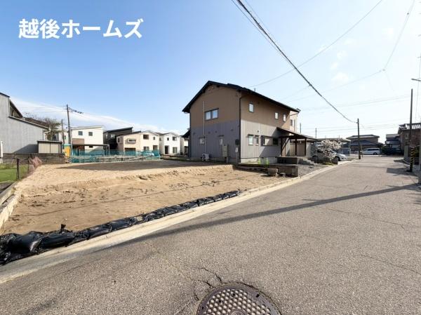 建築条件なし　西区小針南