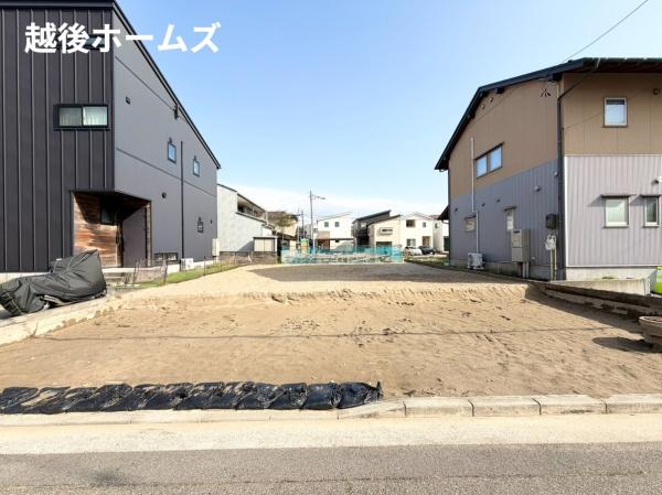 建築条件なし　西区小針南