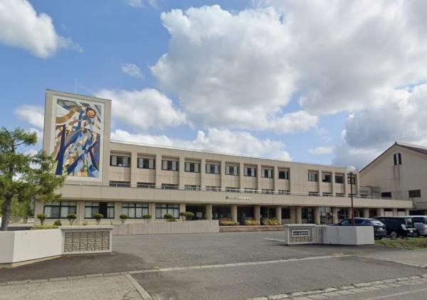 新築戸建　見附市学校町２丁目　第１　クレイドルガーデン(見附市立見附中学校)