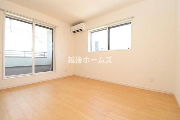 新発田市中央町４丁目の中古一戸建て