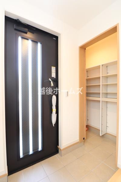 新発田市中央町４丁目の中古一戸建て
