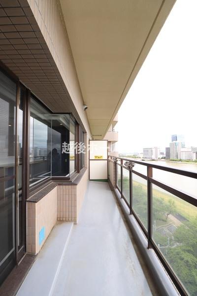 リバーシティ日東　１０階