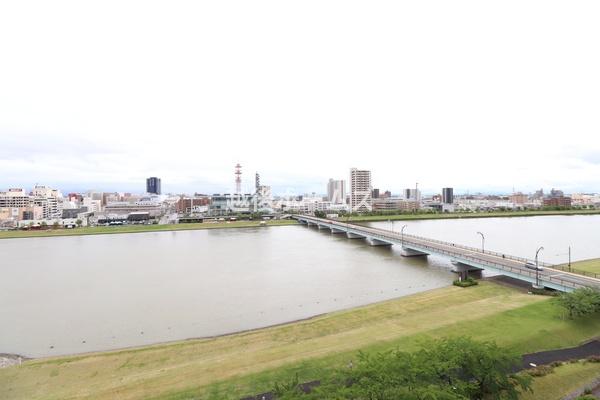 リバーシティ日東　１０階