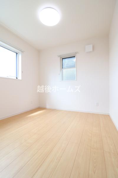 新潟市北区白新町４丁目の中古一戸建て