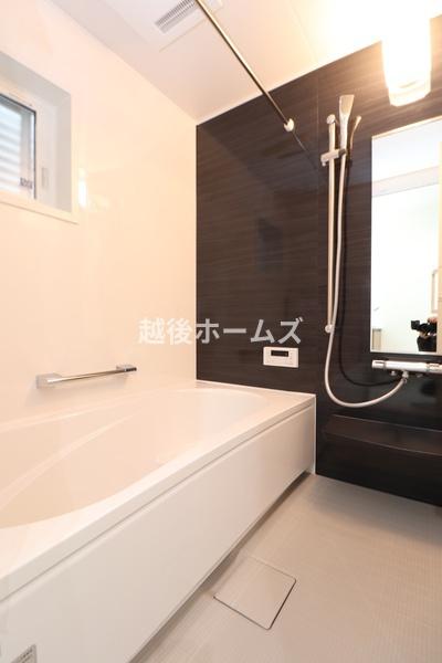 新潟市北区松浜新町の中古一戸建て
