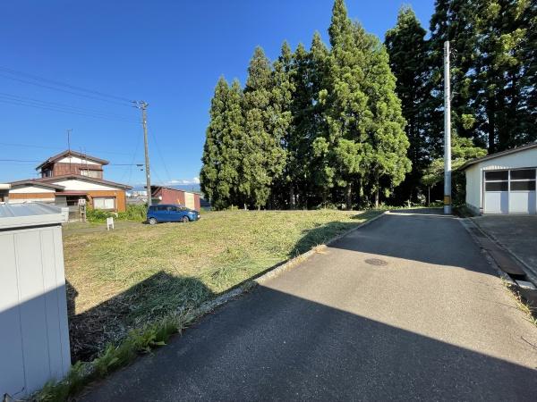上越市上昭和町の土地