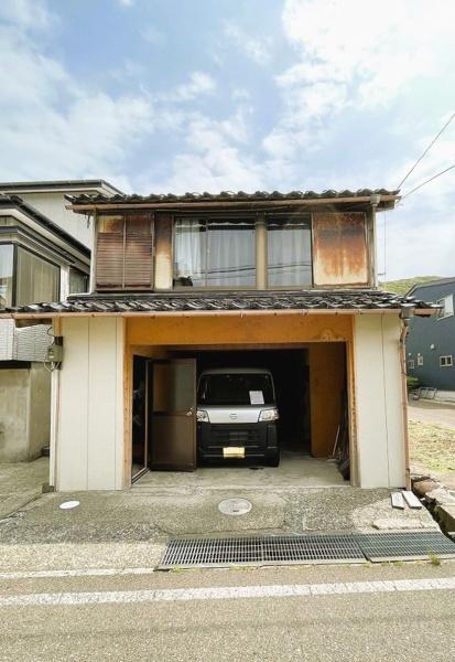 中古戸建　上越市名立区名立大町