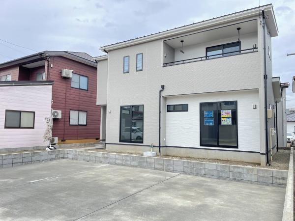 ２号棟　上越市昭和町２丁目　いろどりアイタウン