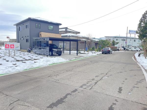 建築条件付き売地　上越市三田