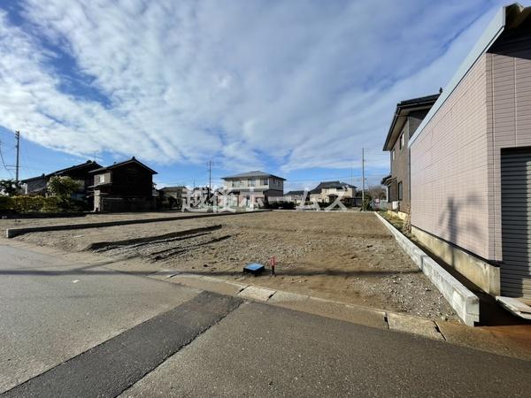 ２号棟　大潟区上小船津浜　いろどりアイタウン