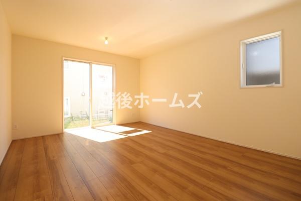 新築戸建　上越市佐内町　グラファーレ　全１棟