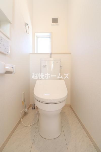新築戸建　上越市佐内町　グラファーレ　全１棟