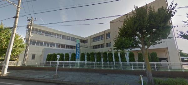 上越市東本町4丁目の中古一戸建て(上越市立城北中学校)