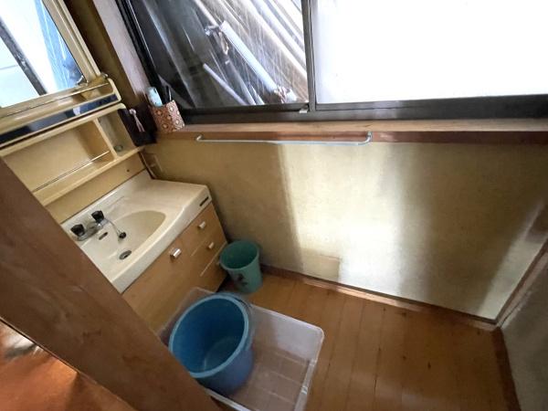 柏崎市西山町五日市の中古一戸建て