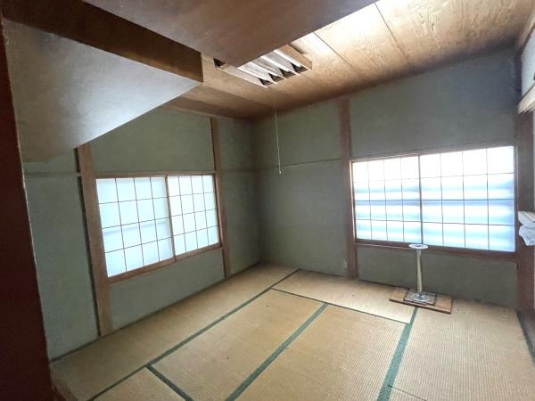 柏崎市西山町五日市の中古一戸建て