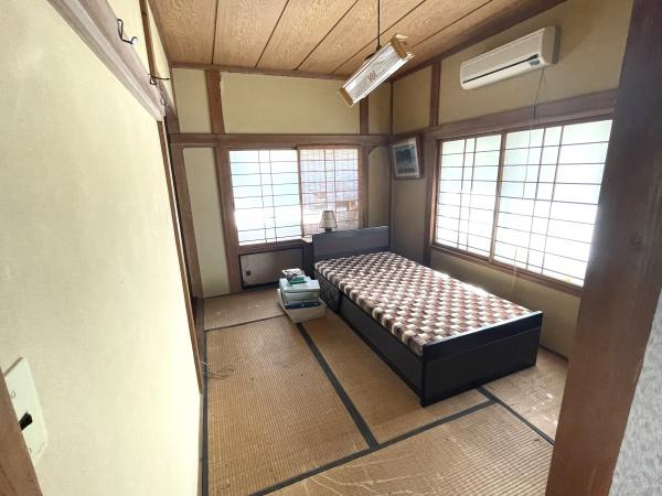 柏崎市西山町五日市の中古一戸建て