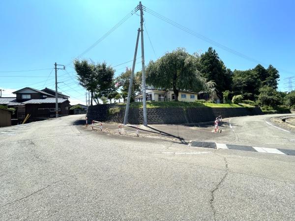 柏崎市西山町五日市の中古一戸建て