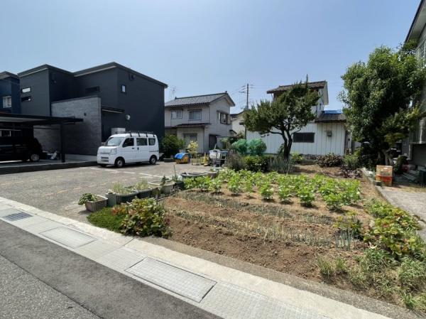 上越市春日山町３丁目の土地