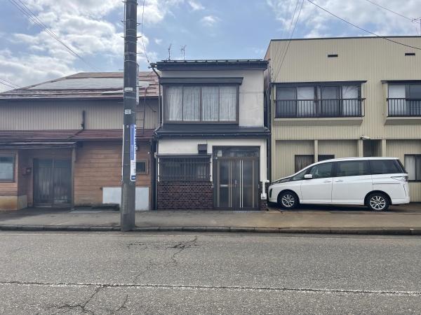 上越市南高田町の中古一戸建て