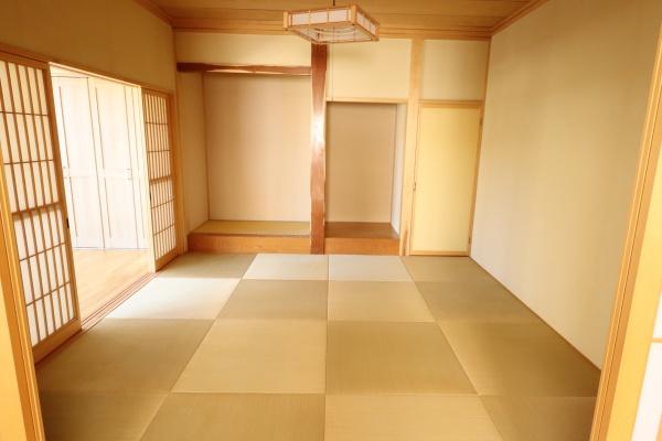 糸魚川市横町４丁目の中古一戸建て