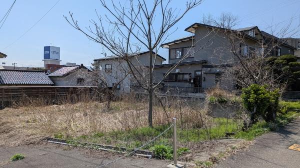 土地　上越市西本町３丁目
