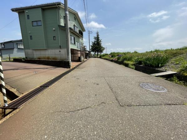 上越市南本町２丁目の土地
