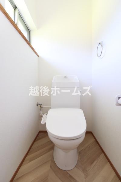 新発田市東新町２丁目の中古一戸建て