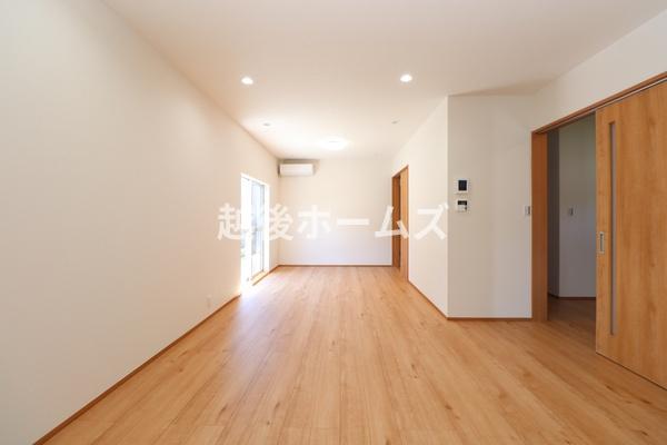 新発田市東新町２丁目の中古一戸建て