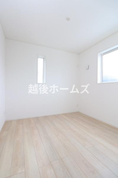 １号棟　東区石山６丁目　第８　クレイドルガーデン