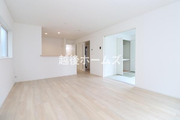 １号棟　東区石山６丁目　第８　クレイドルガーデン