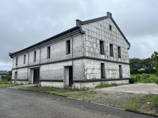 売倉庫　新発田市上小松