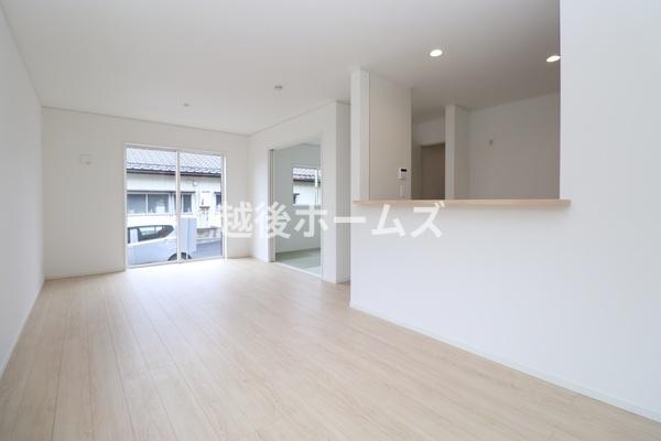 新築戸建　東区白銀１丁目　第７　クレイドルガーデン