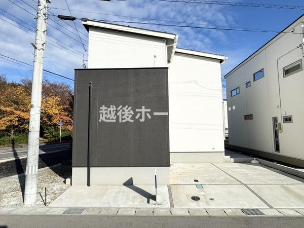 新潟市東区船江町２丁目の中古一戸建て