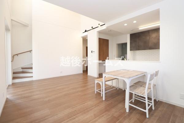 新潟市東区船江町２丁目の中古一戸建て