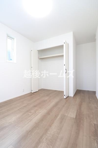 Ａ棟　東区白銀１丁目　テイラーハウス