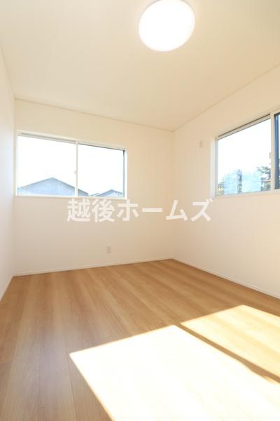 新潟市東区向陽１丁目の中古一戸建て
