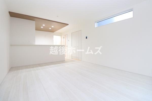 ２号棟　東区船江町１丁目　３期　グラファーレ
