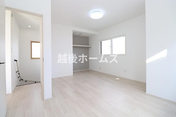 新潟市東区秋葉通２丁目の中古一戸建て